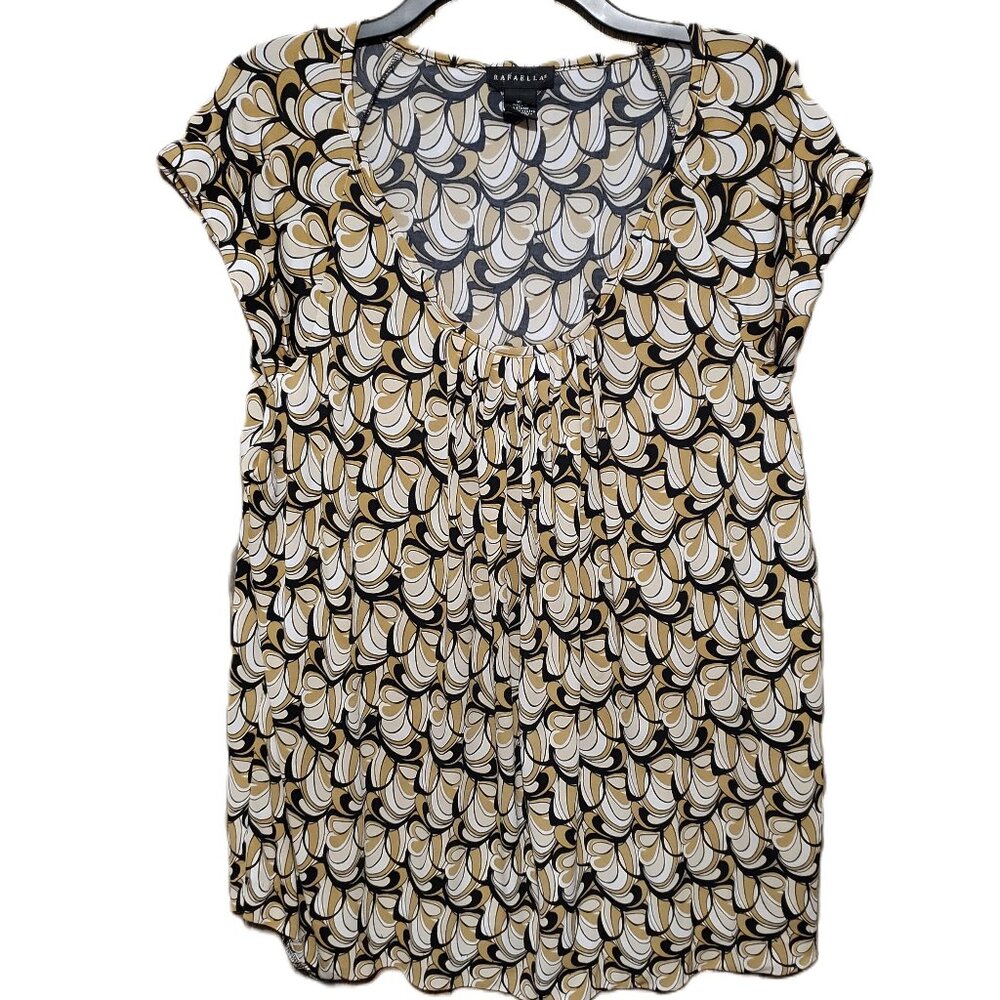 Rafaella XL Women's Tan Beige Black Pleated Blouse Top Stretch Slinky Knit